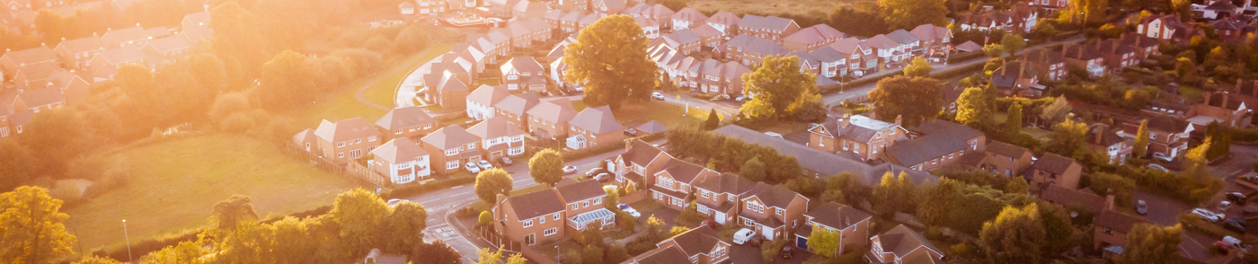 Hy-to-the-home Banner